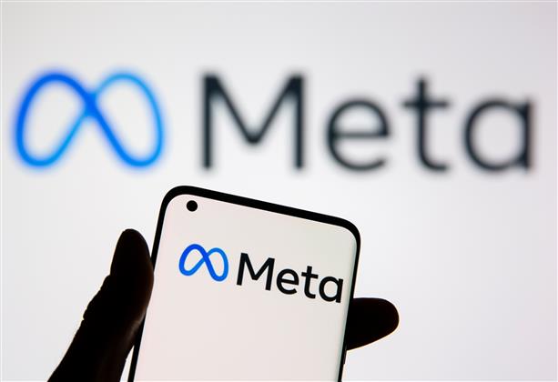 أساسيات الاستثمار في أسهم شركة Meta Platforms الأمريكي