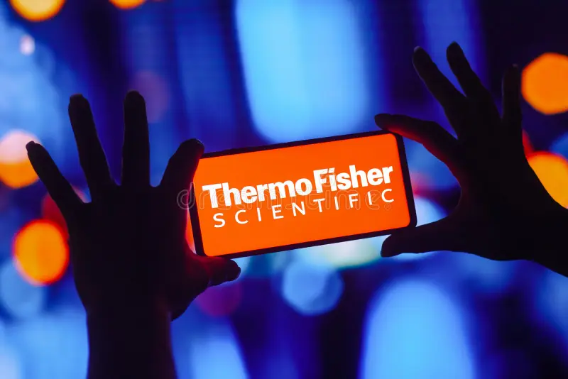 7 خطوات للاستثمار في سهم شركة Thermo Fisher Scientific Inc