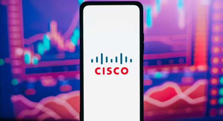 7 خطوات للاستثمار في سهم شركة Cisco Systems Inc الأمريكي