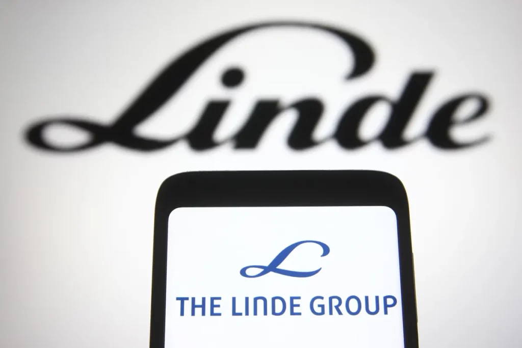 كيفية الاستثمار في أسهم شركة Linde Plc
