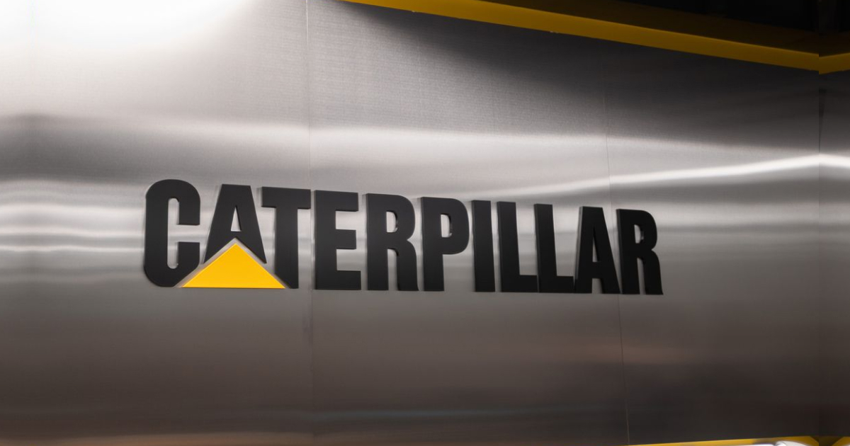 دليلك الشامل للاستثمار في سهم Caterpillar Inc