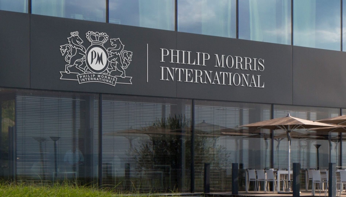 كيف تستثمر في سهم شركة Philip Morris International Inc
