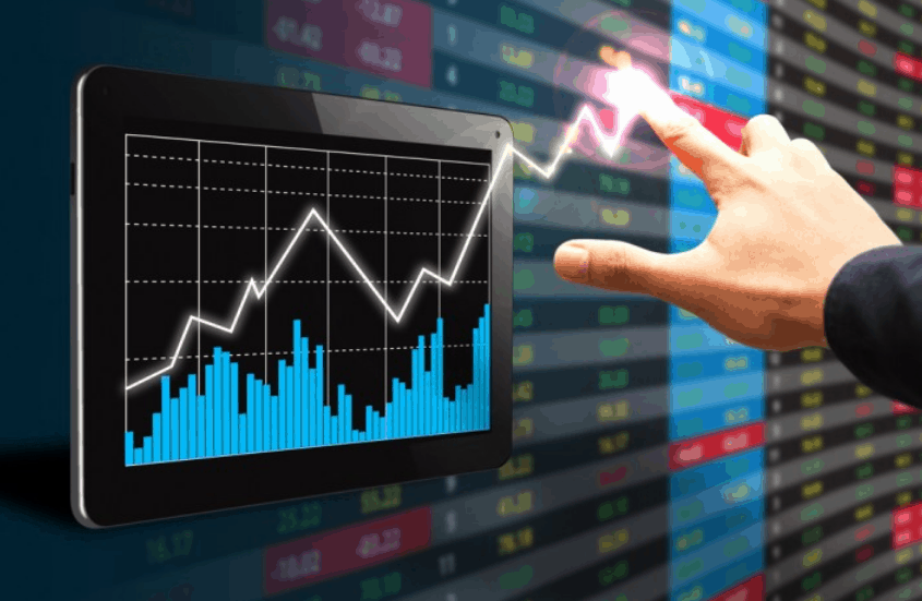 نقاط القوة والضعف لشركة Verisk Analytics