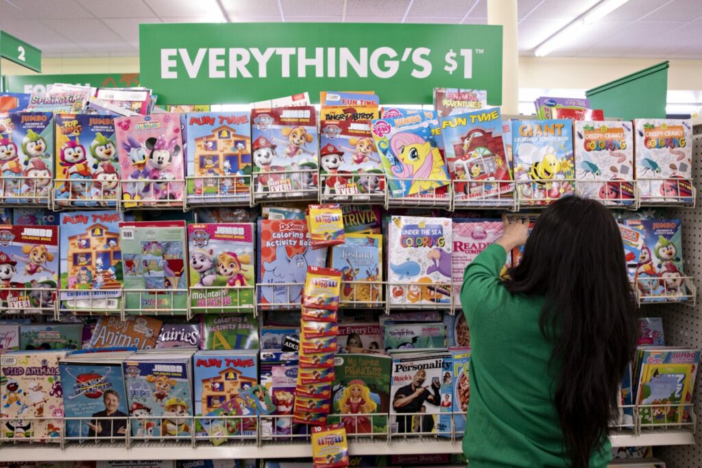 نقاط القوة والضعف والفرص والتهديدات لشركة Dollar Tree Inc