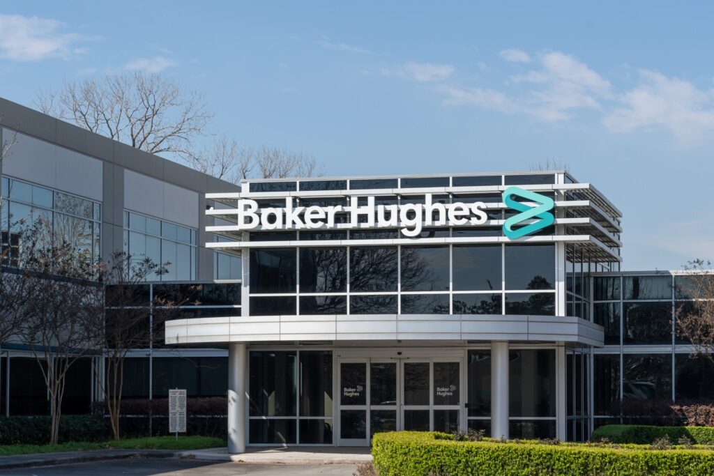 خطوات بسيطة للاستثمار في أسهم شركة Baker Hughes