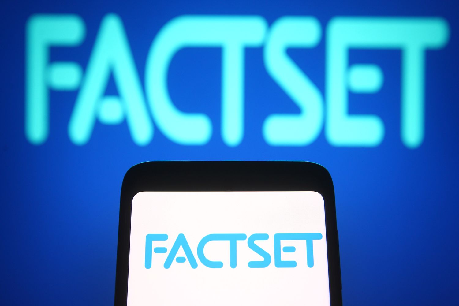 5 خطوات للاستثمار في أسهم شركة Factset Research Systems