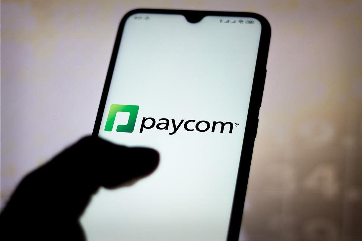 5 خطوات للاستثمار في سهم شركة Paycom Software الأمريكية