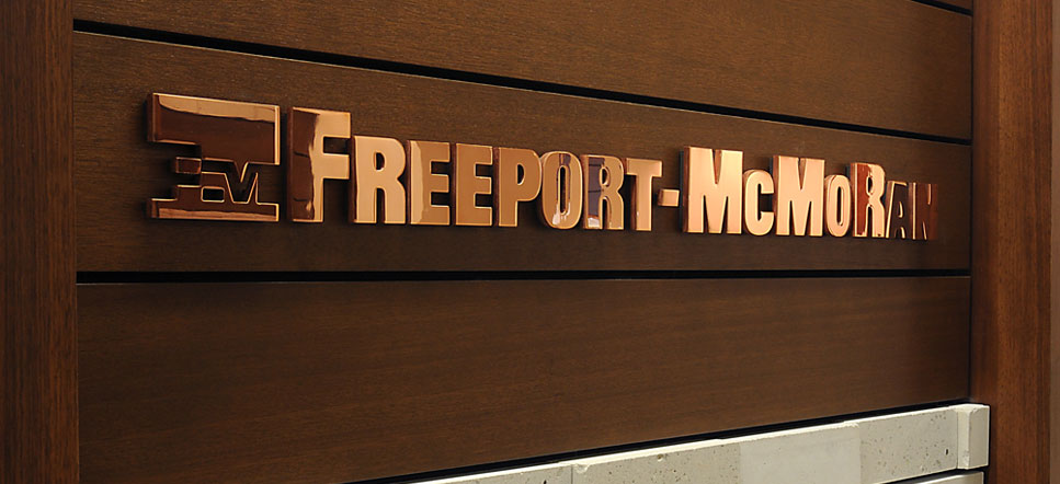 كيف تستثمر في سهم شركة Freeport Mcmoran – دليل شامل