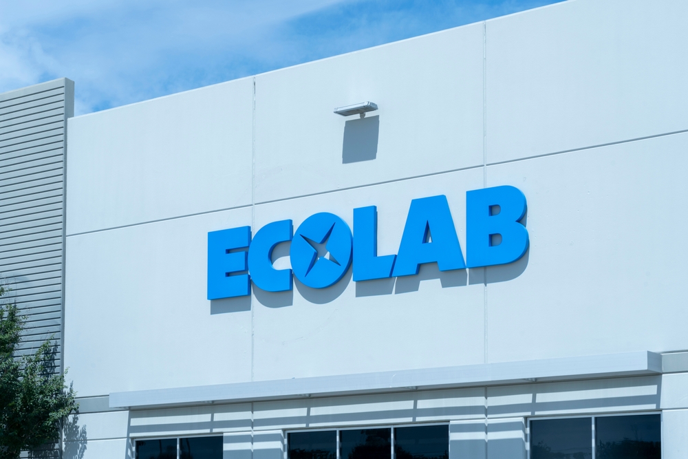 دليل شامل: كيفية الاستثمار في أسهم شركة Ecolab بخطوات سريعة