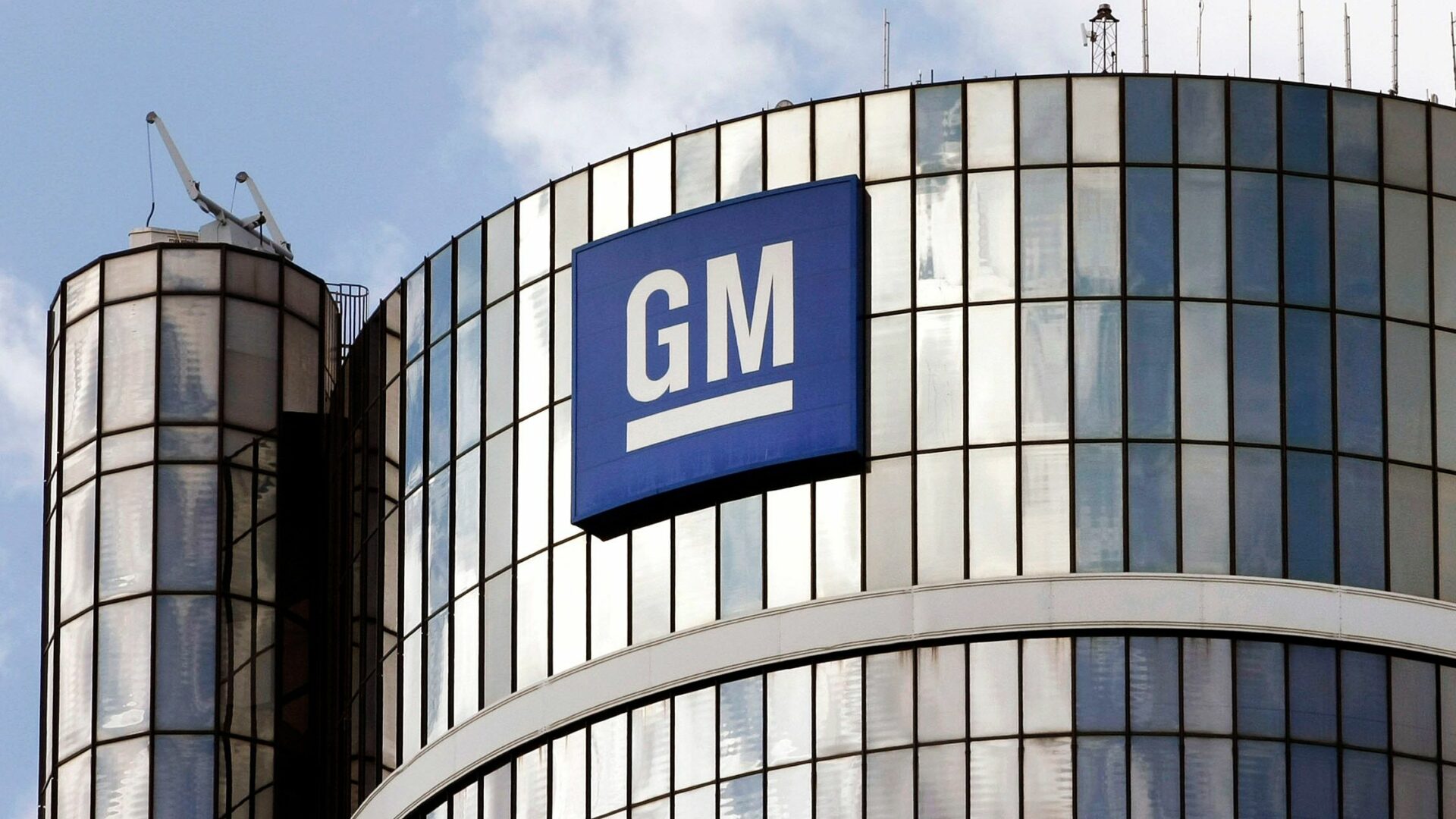 دليل بالخطوات المفصلة للاستثمار في سهم General Motors Company