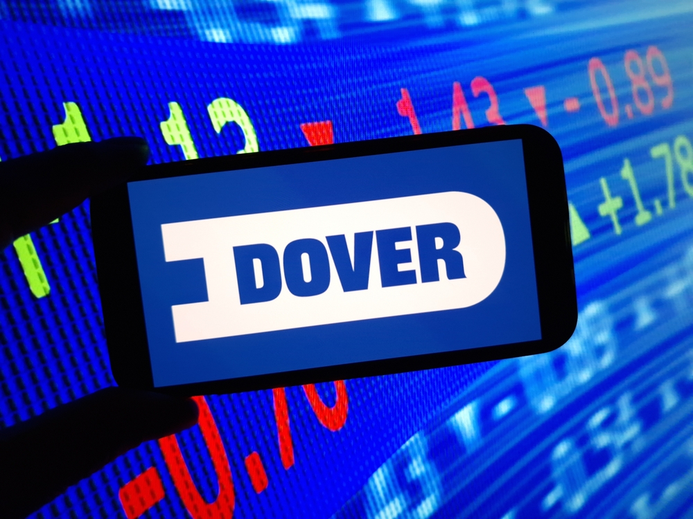كيفية الاستثمار في سهم شركة Dover (DOV): دليل خطوة بخطوة