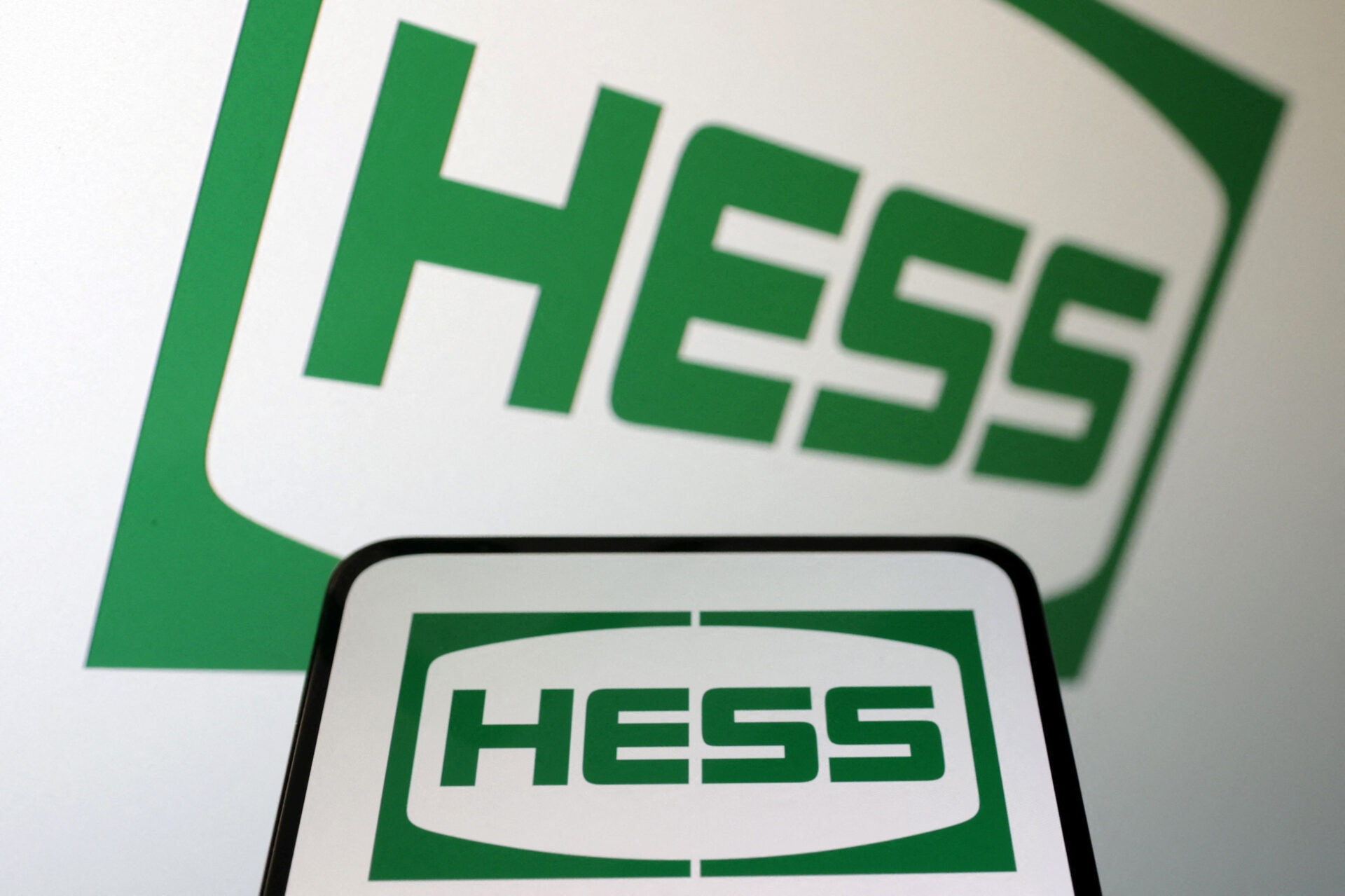 7 خطوات للاستثمار في أسهم شركة Hess بسهولة ونجاح!