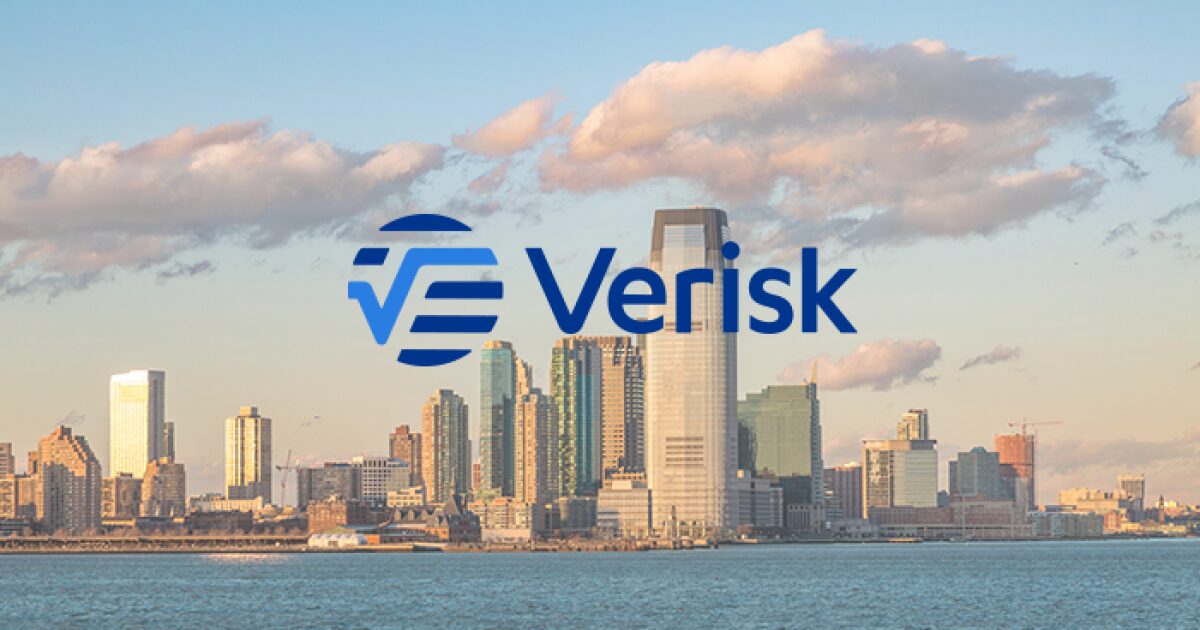 دليل مبسط للاستثمار في سهم شركة Verisk Analytics بسهولة