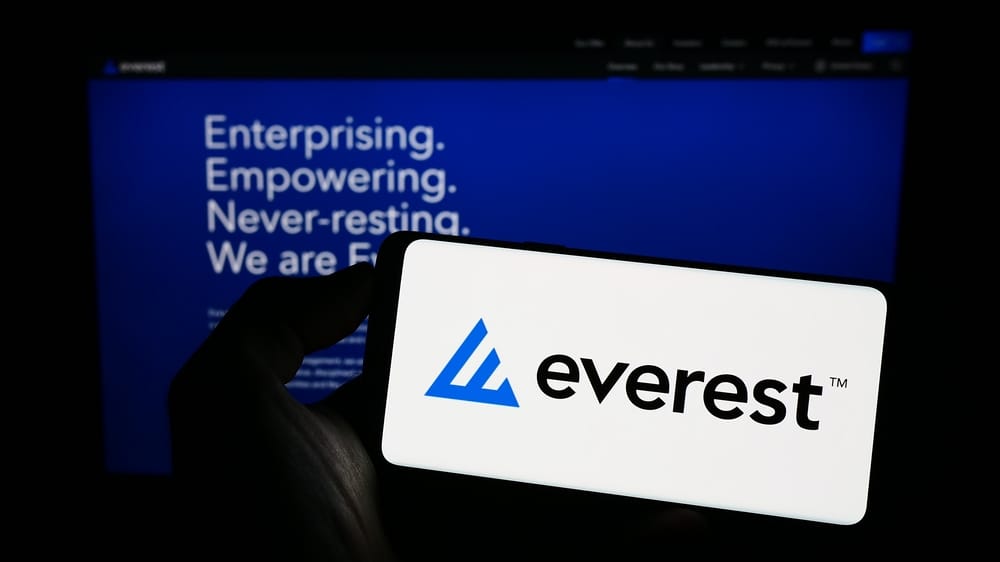 كيف تستثمر في سهم Everest Group: دليلك خطوة بخطوة